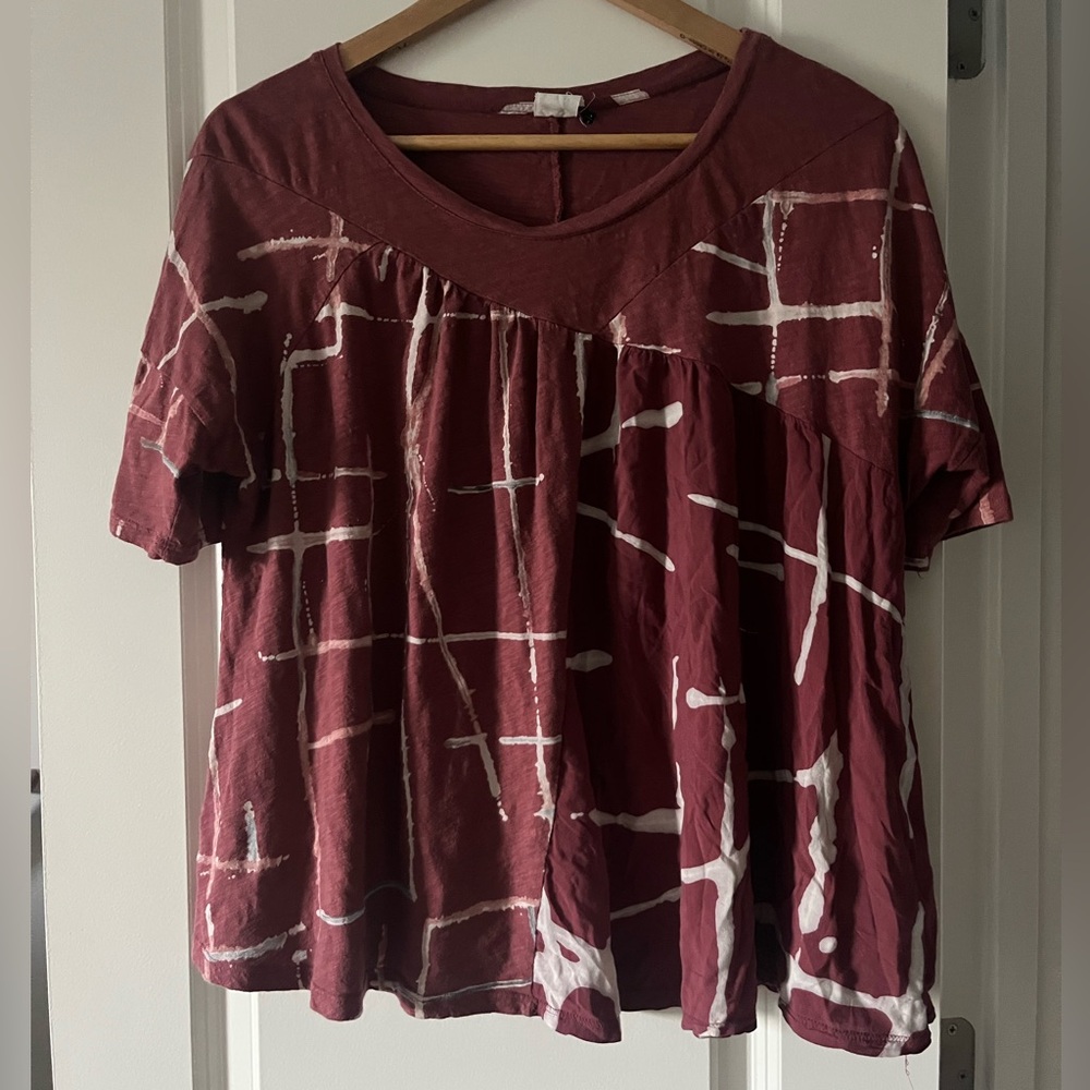 Anthropologie Akemi + Kin Flowy Maroon Shirt